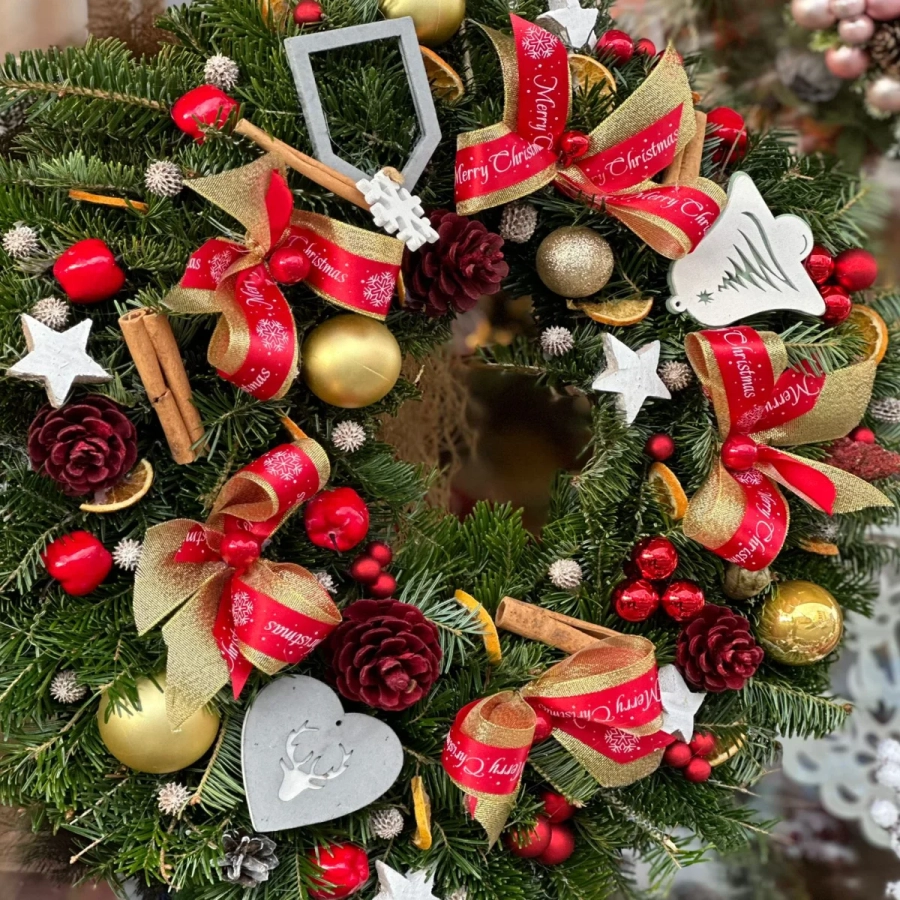 Coronite de Craciun din Brad natural - Farmec de Sărbători - Dimensiune 50 - 60 cm 1