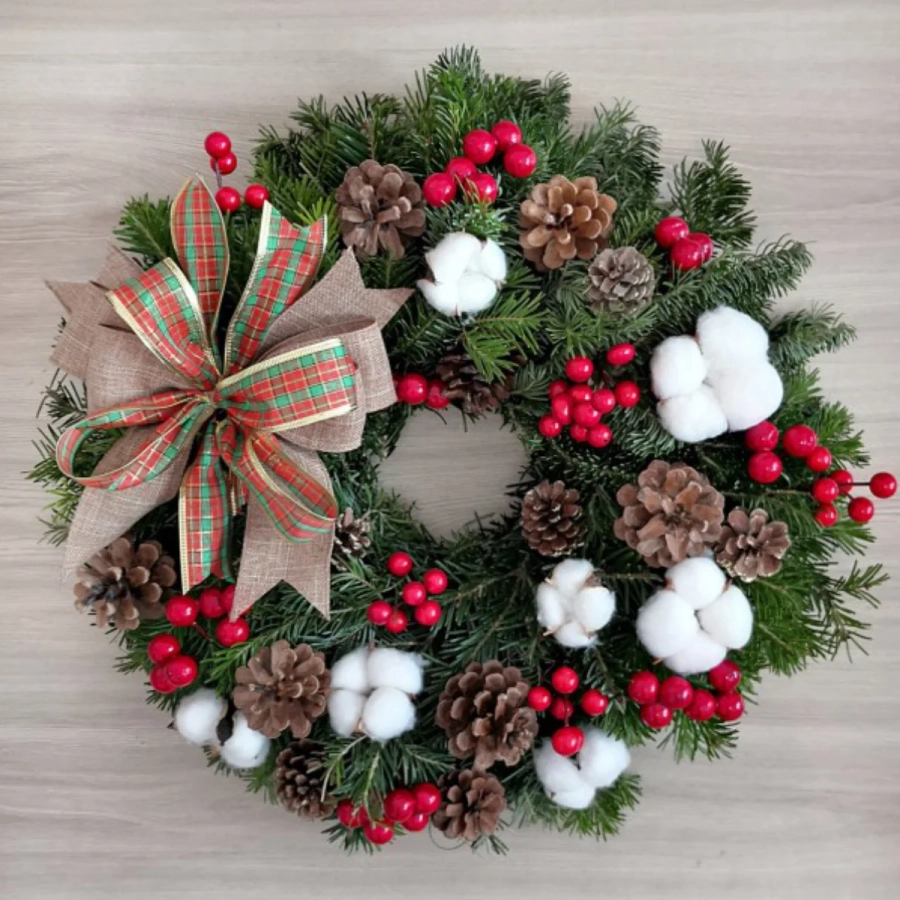 Coronite de Craciun din Brad natural - Vis de Decembrie - Dimensiune 40 - 50 cm 1